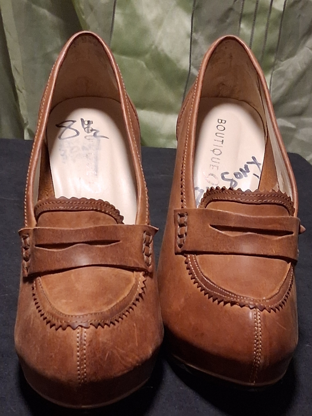 Boutique 9 Cognac Brown Leather Platform Loafer Pumps " Night" Style. 8.5